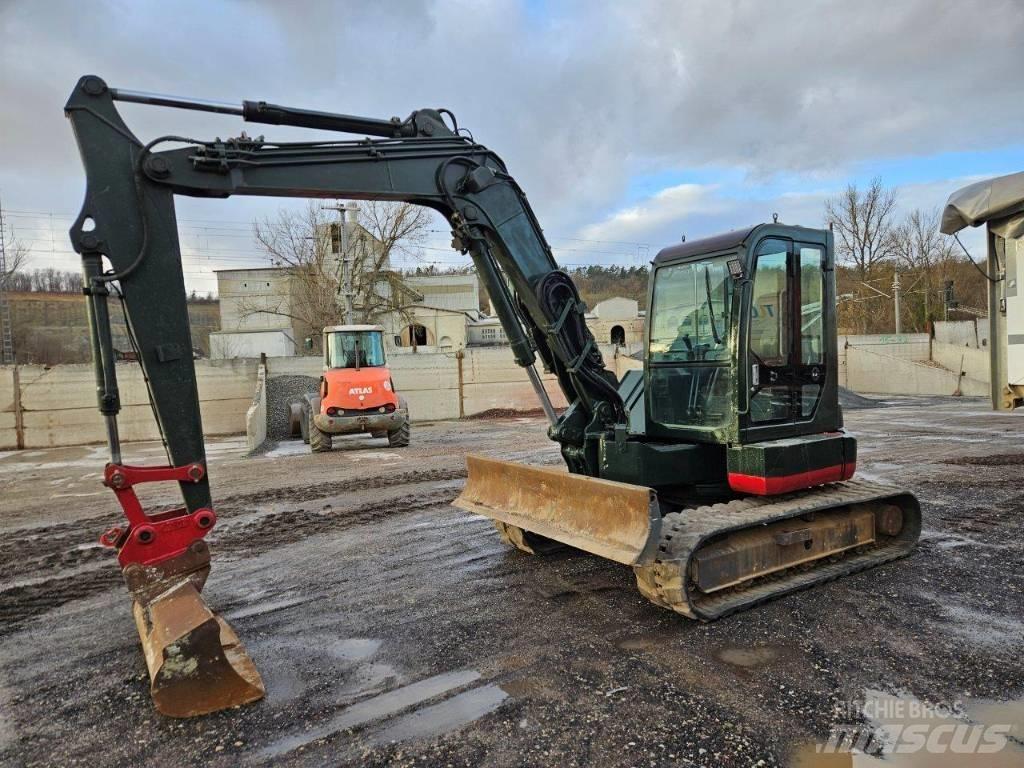 Takeuchi TB80 Excavadoras 7t - 12t