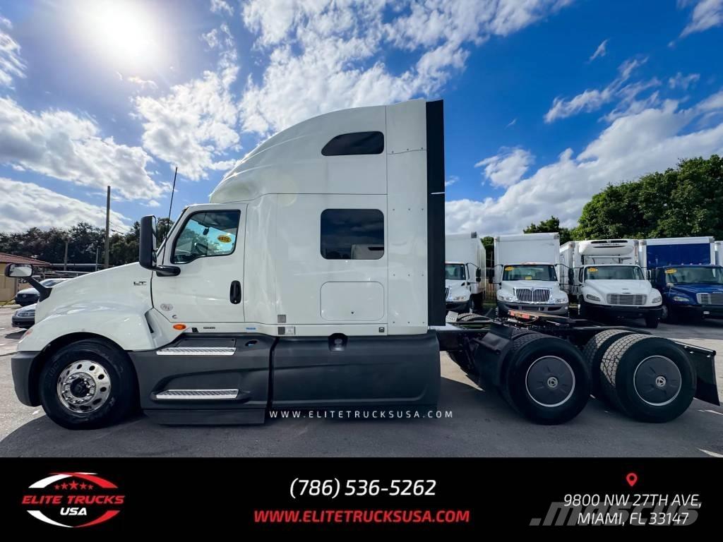 International LT Otros camiones