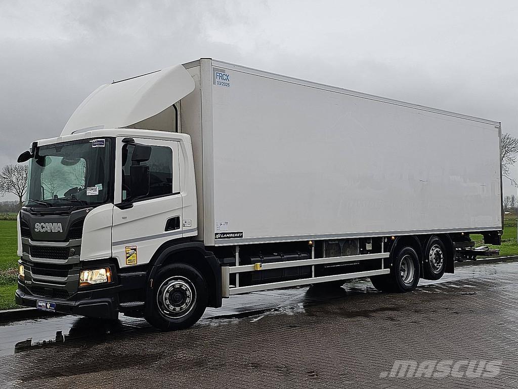Scania P320 Camiones con temperatura controlada
