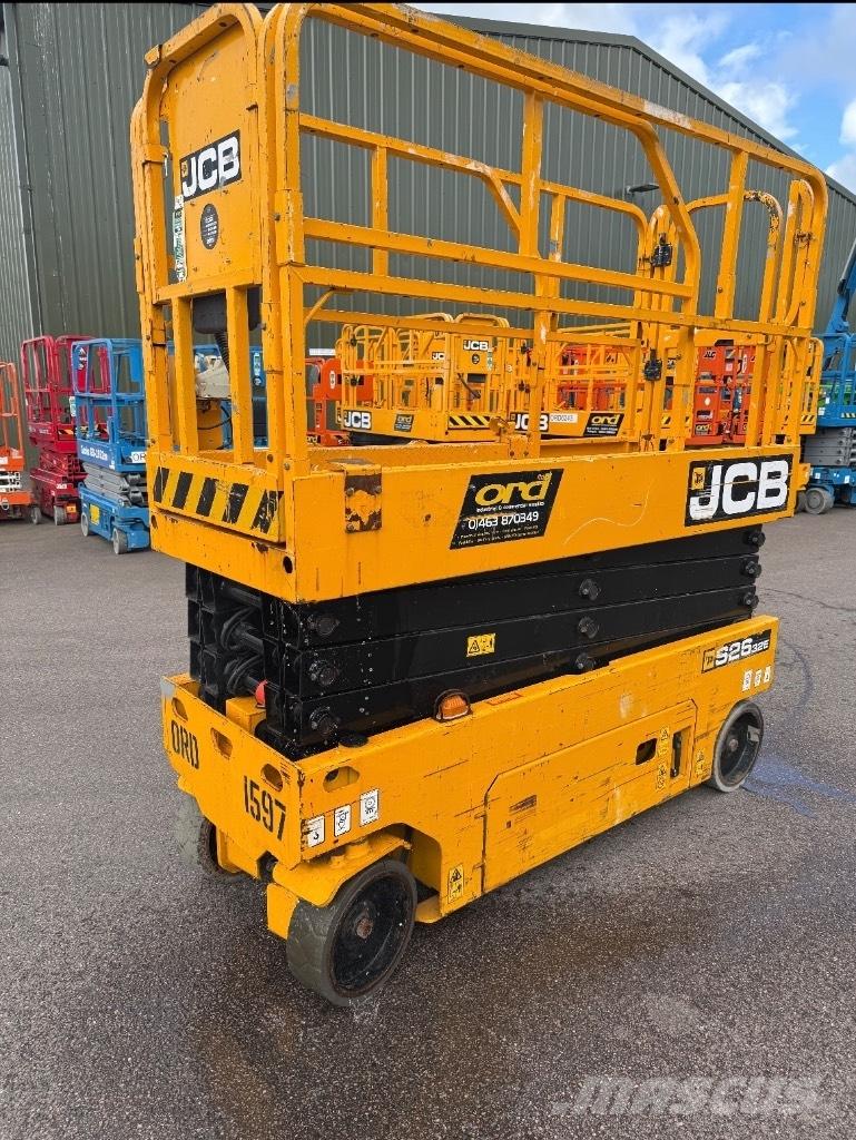 JCB S 2632 E Plataformas tijera