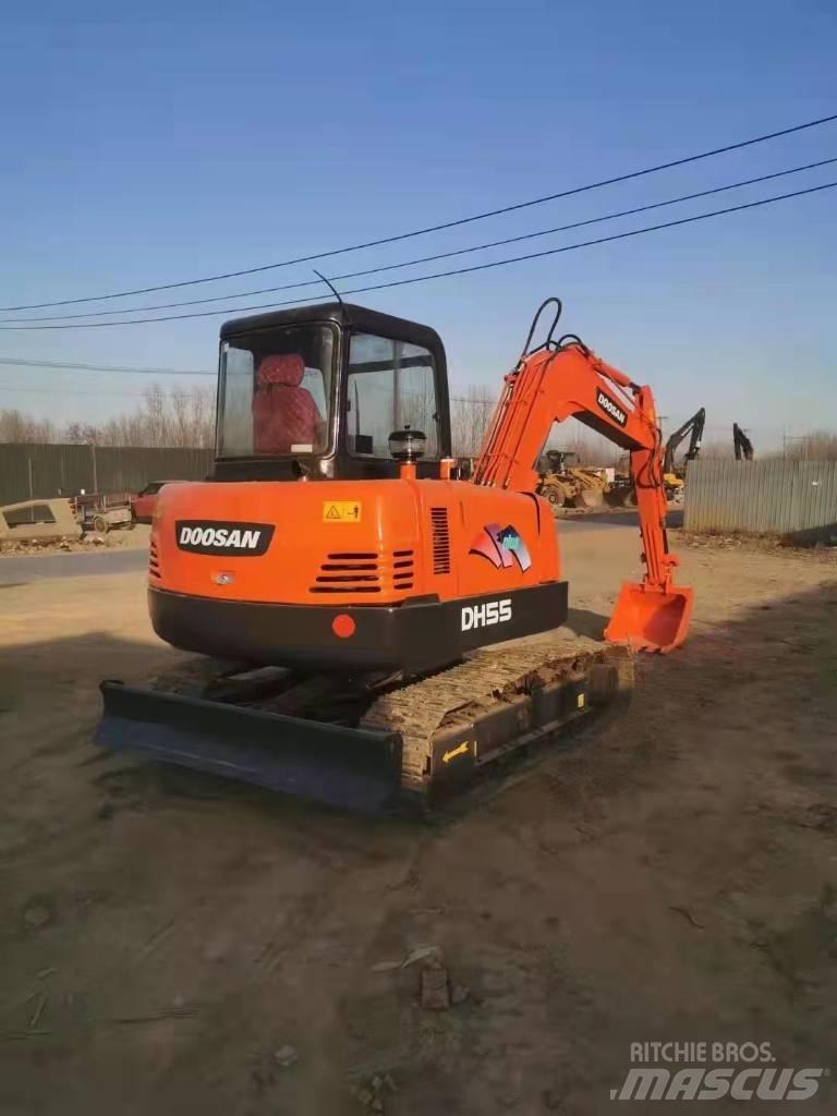 Doosan DH55 Excavadoras sobre orugas