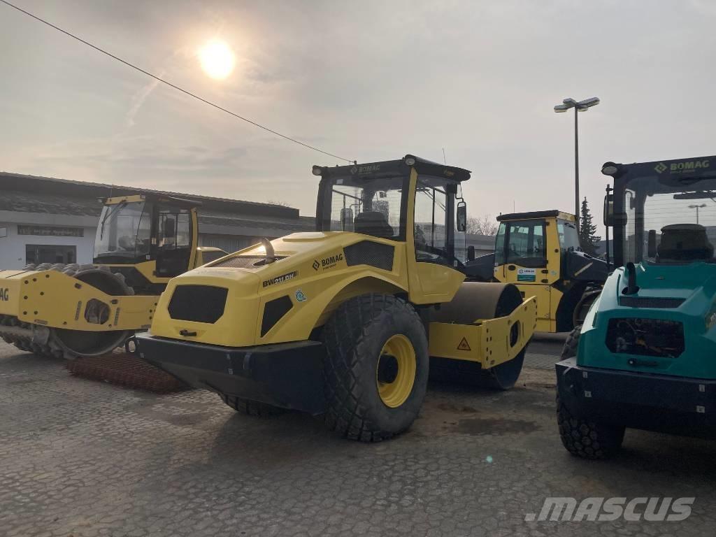 Bomag BW 211 DH-5 Rodillos de un solo tambor