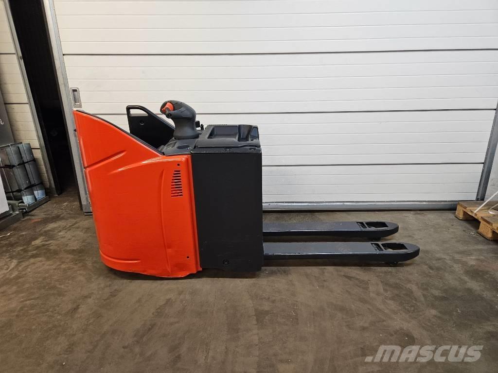 Linde T20SP Montacargas de baja elevación