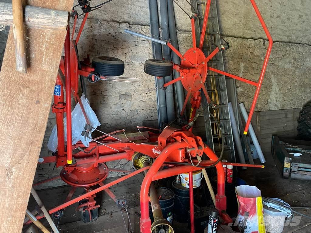 Kuhn GF 5001 MH Rastrilladoras y rastrilladoras giratorias
