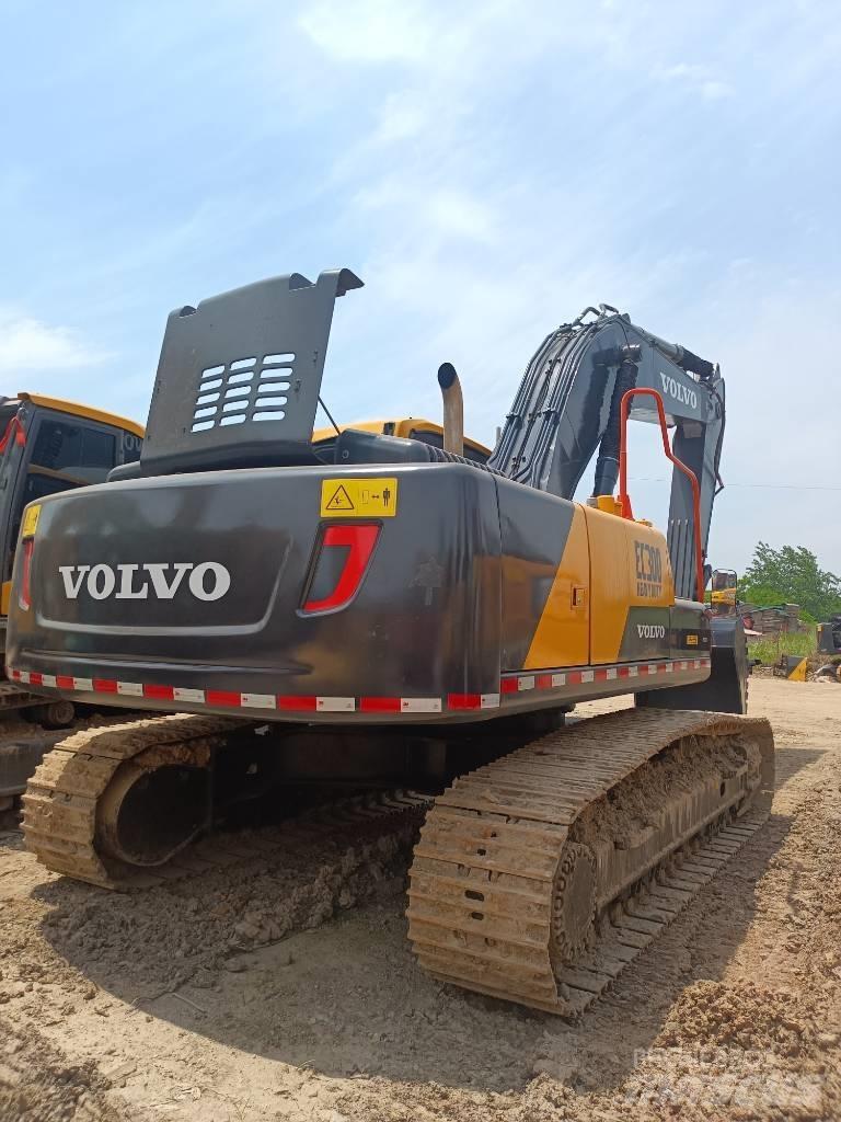 Volvo EC 300 Excavadoras sobre orugas