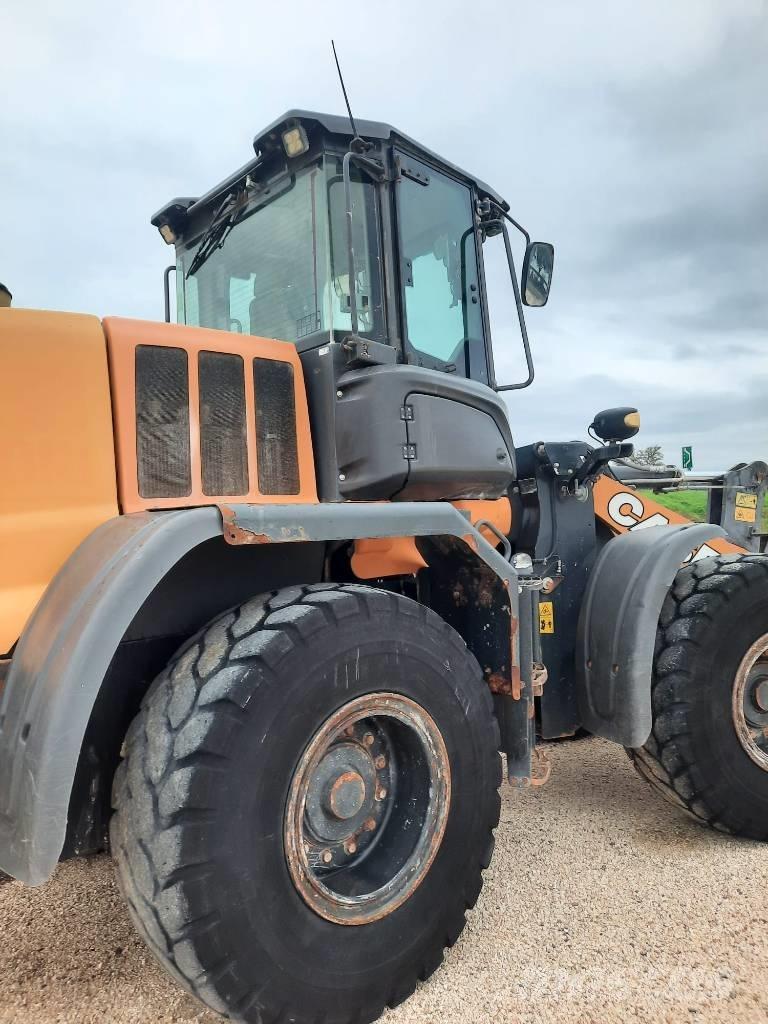 CASE 621G Cargadoras sobre ruedas