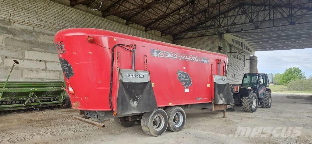 Peecon Mammoet Mezcladoras distribuidoras