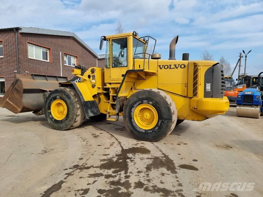 Volvo L 180 E Cargadoras sobre ruedas