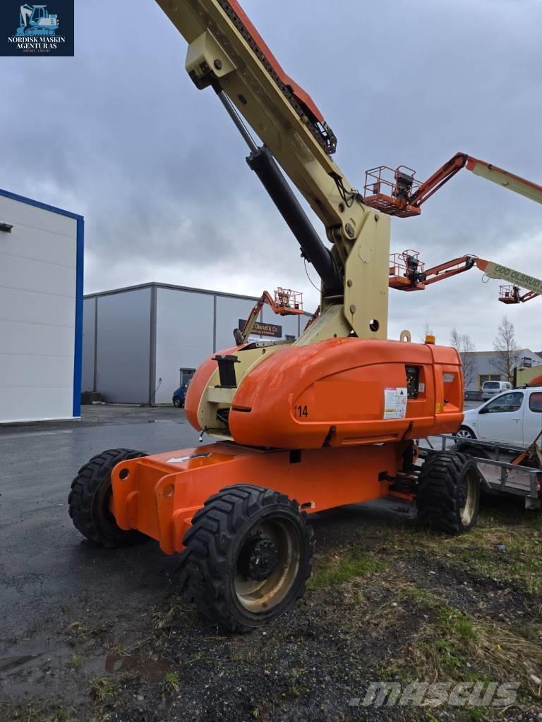 JLG 860 SJ Plataformas con brazo de elevación telescópico