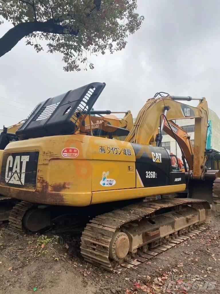 CAT 326 D2 Excavadoras sobre orugas