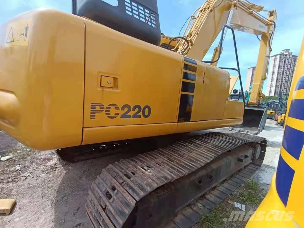 Komatsu PC 220-6 Excavadoras sobre orugas