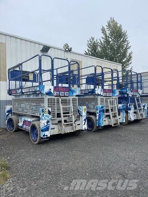 JLG M 3369 XTE Plataformas sobre camión