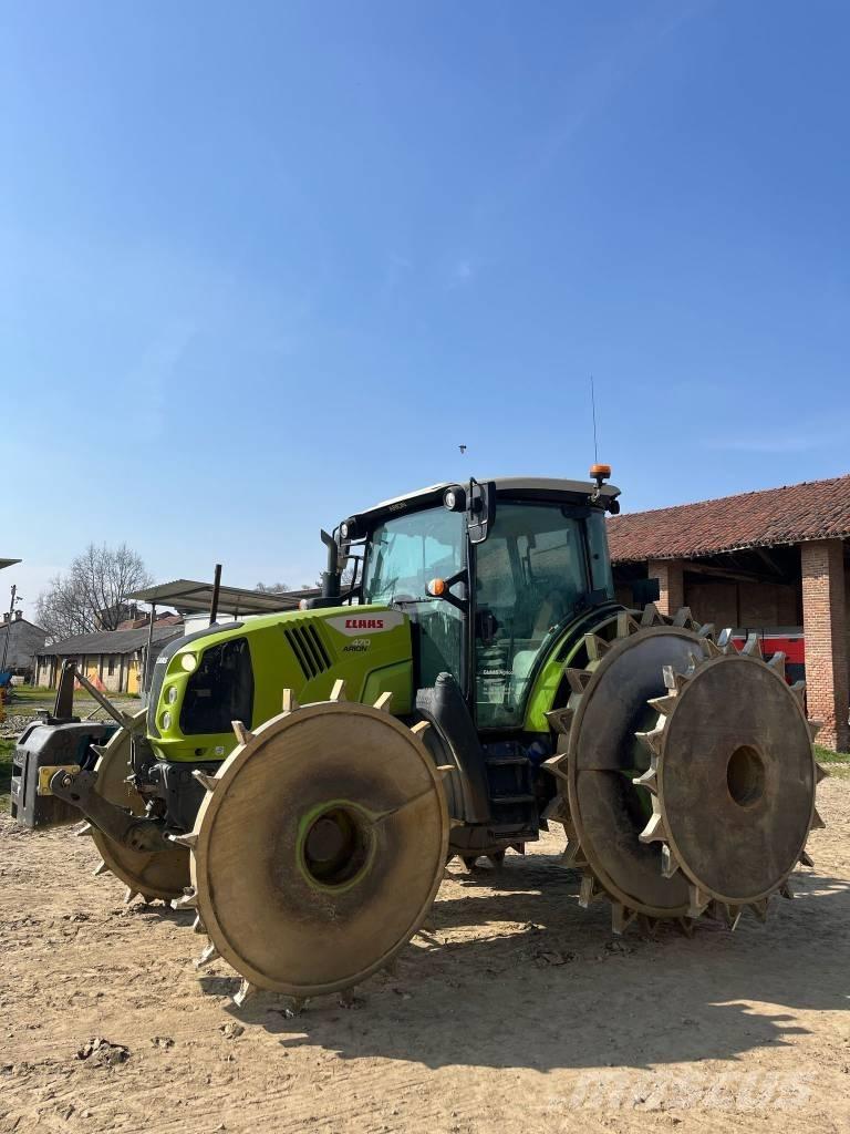 CLAAS ARION 470 Tractores
