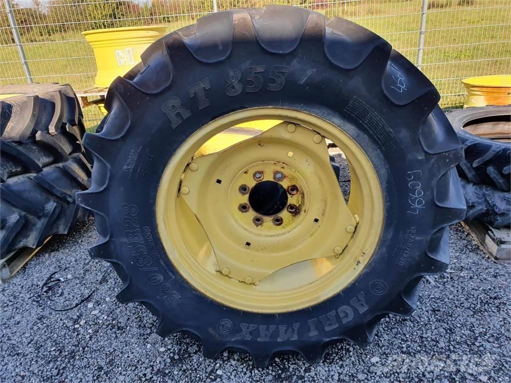 BKT 380/85R28 x2 Ruedas