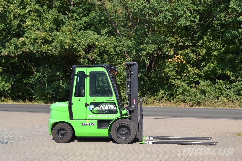 Hyundai 30 D-7 Camiones diesel