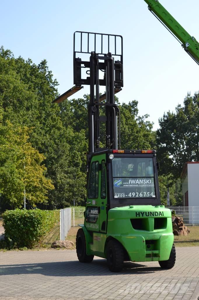 Hyundai 30 D-7 Camiones diesel