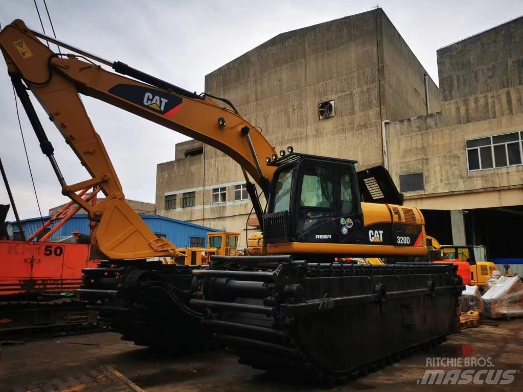 CAT 320 D Excavadoras anfibio