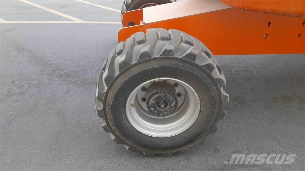 JLG 450AJSII Plataformas con brazo de elevación manual