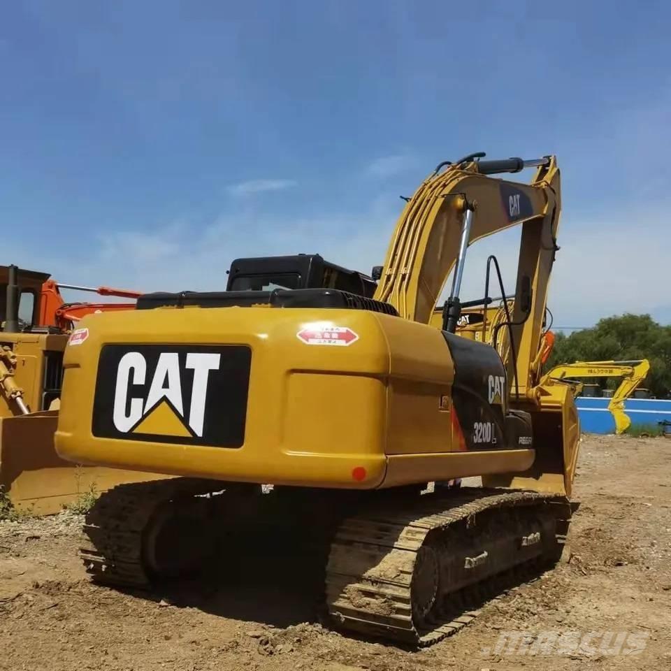 CAT 320 D L Excavadoras 7t - 12t