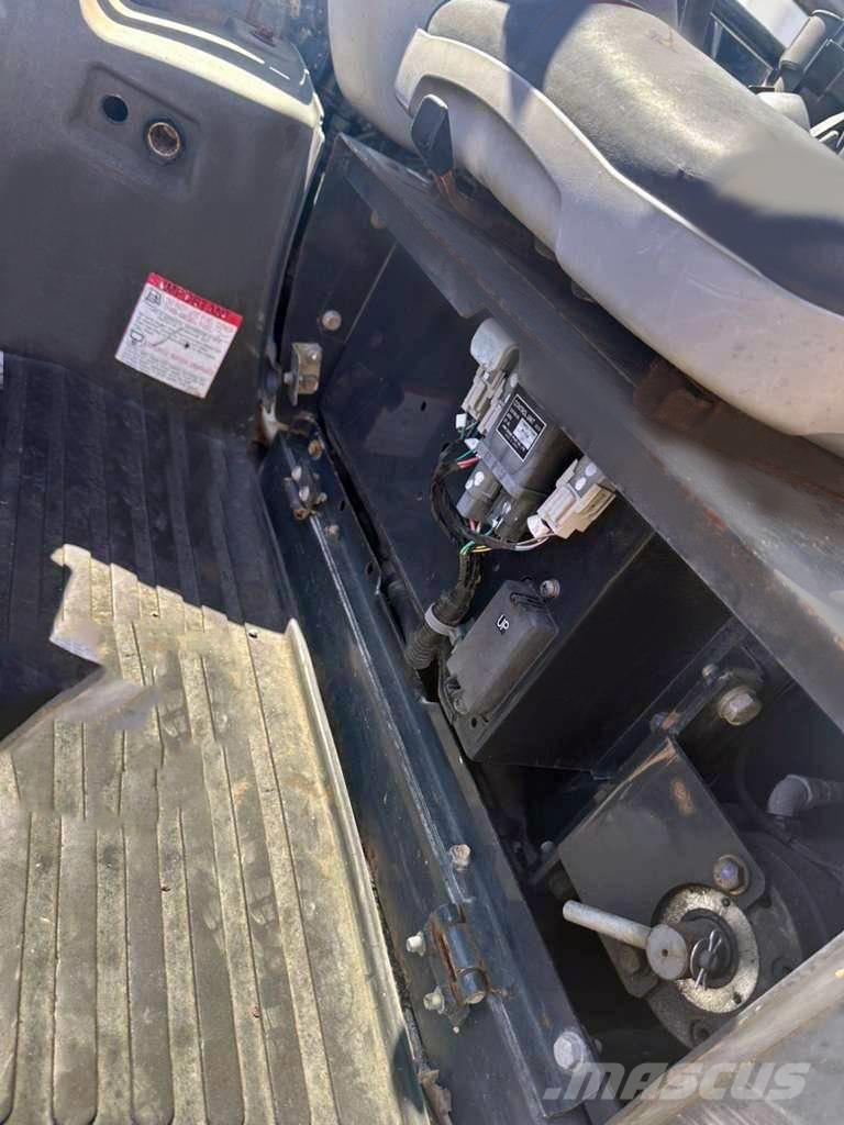 Hitachi ZX 27 U Miniexcavadoras