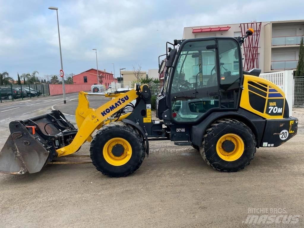 Komatsu WA70M-8E0 Cargadoras sobre ruedas