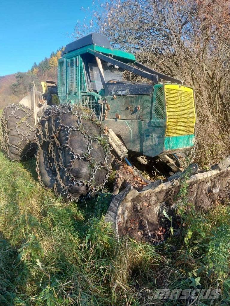 Timberjack 240C Arrastradoras de troncos