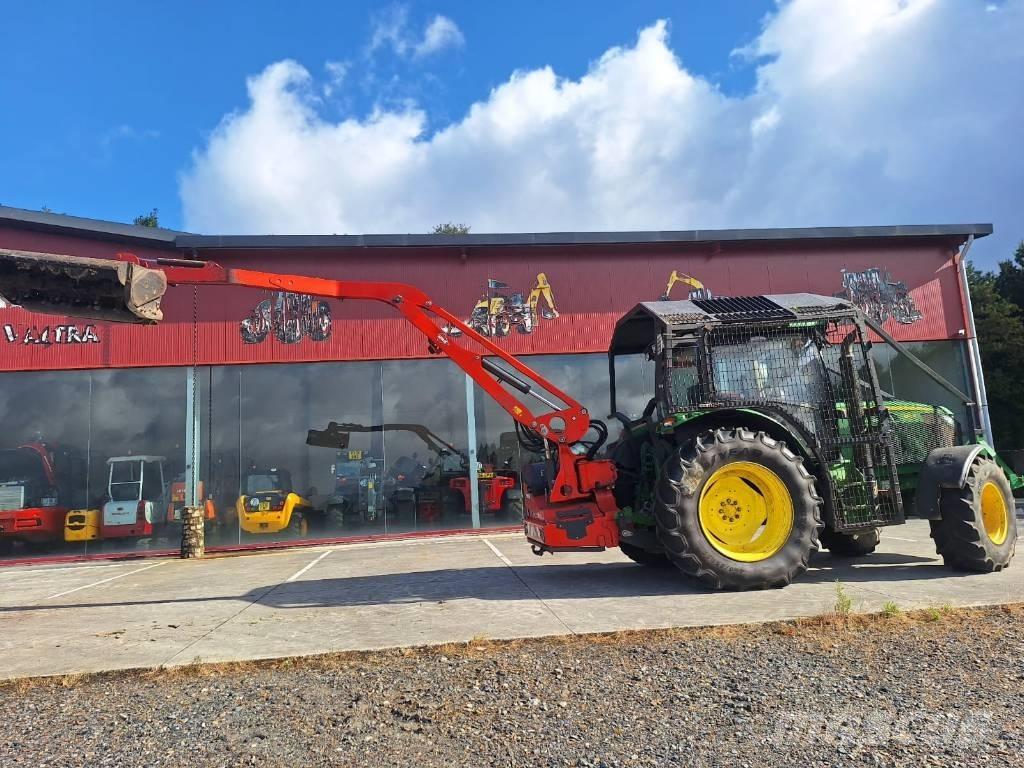 John Deere 6115 R Tractores