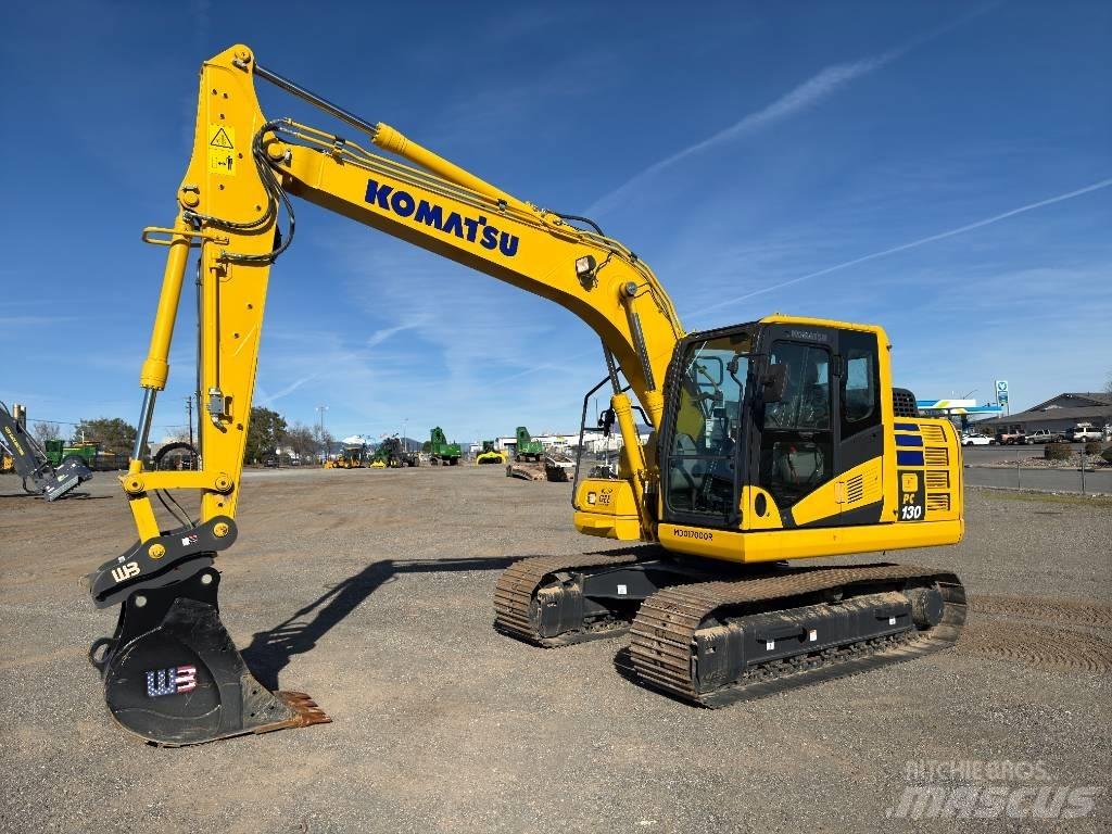 Komatsu PC130-11 Excavadoras sobre orugas