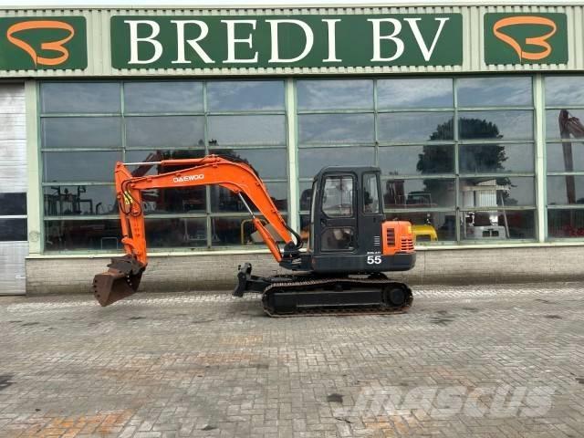 Daewoo SL 55-V Excavadoras sobre orugas