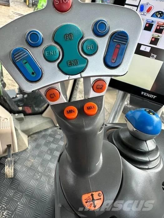 Fendt 826 Vario Tractores