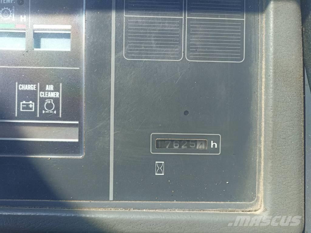 Komatsu WA 500-3H Cargadoras sobre ruedas