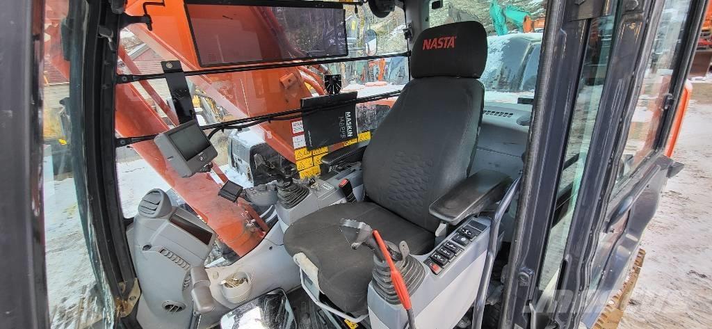 Hitachi ZX 210 LC-6 Excavadoras sobre orugas