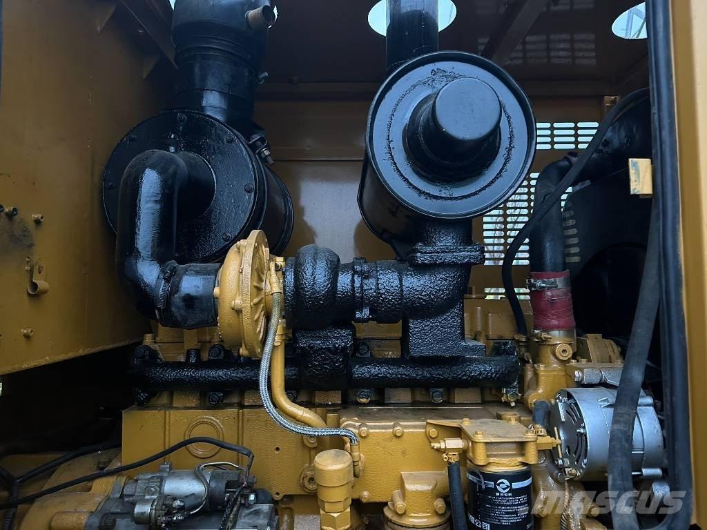 CAT 140K Niveladoras