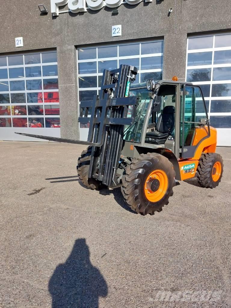 Ausa C 251 H x4 Montacargas todo terreno