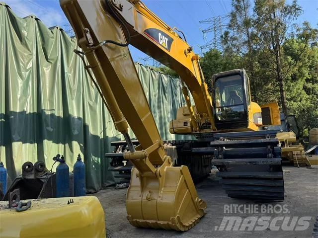 CAT 320 C Excavadoras anfibio