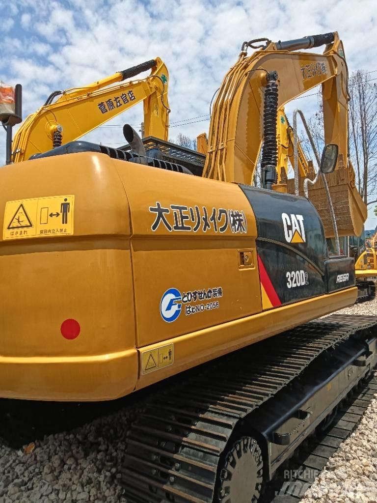 CAT 320D2 Excavadoras 7t - 12t