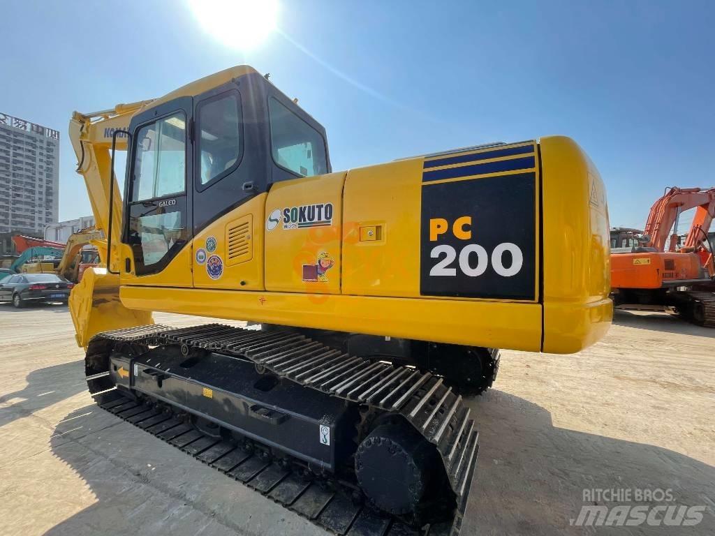 Komatsu PC200-7 Excavadoras sobre orugas