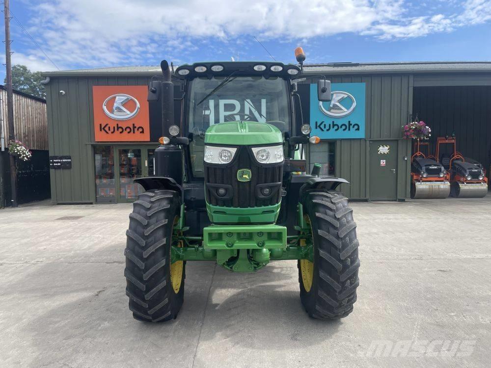 John Deere 6135R Tractores