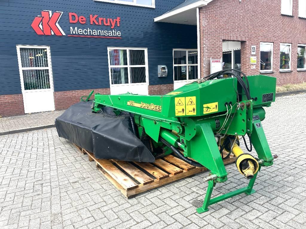 John Deere CC0331 Podadoras