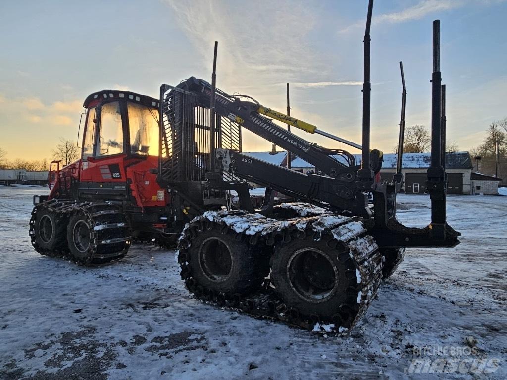 Komatsu 835 Transportadoras