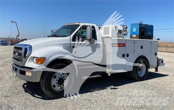 Ford F750 Otros