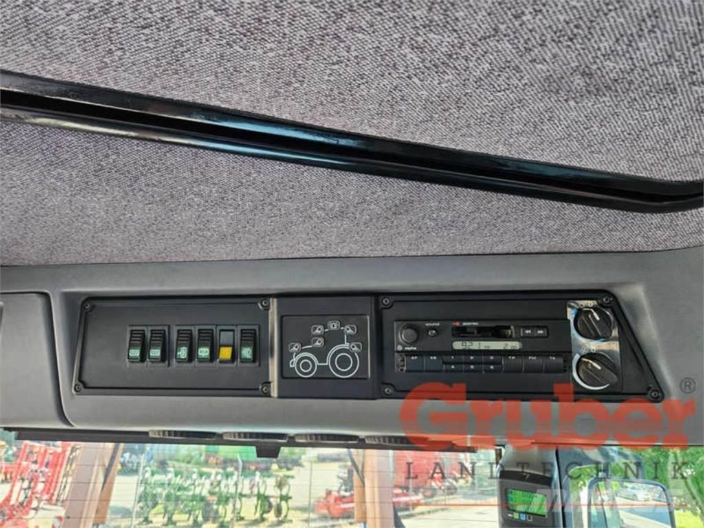 Steyr CVT 6135 Tractores