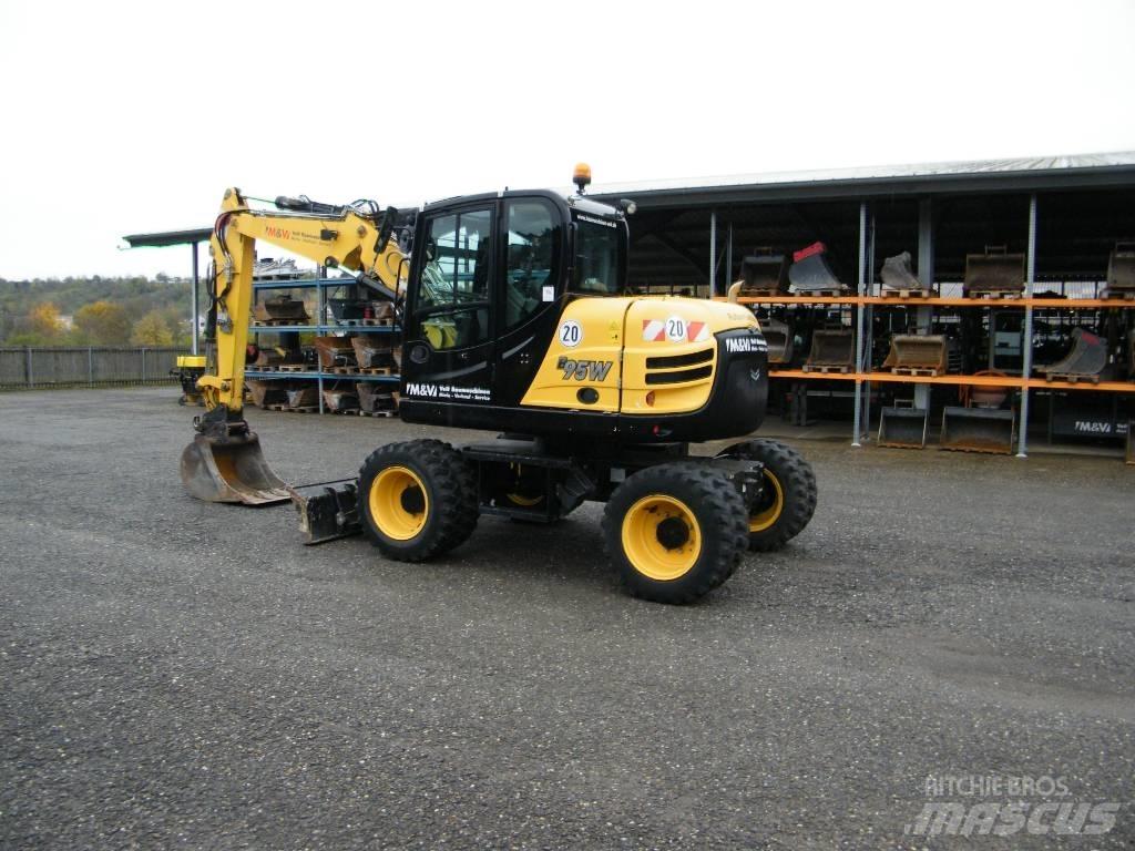 Yanmar B95W Excavadoras de ruedas