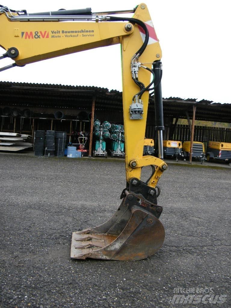 Yanmar B95W Excavadoras de ruedas