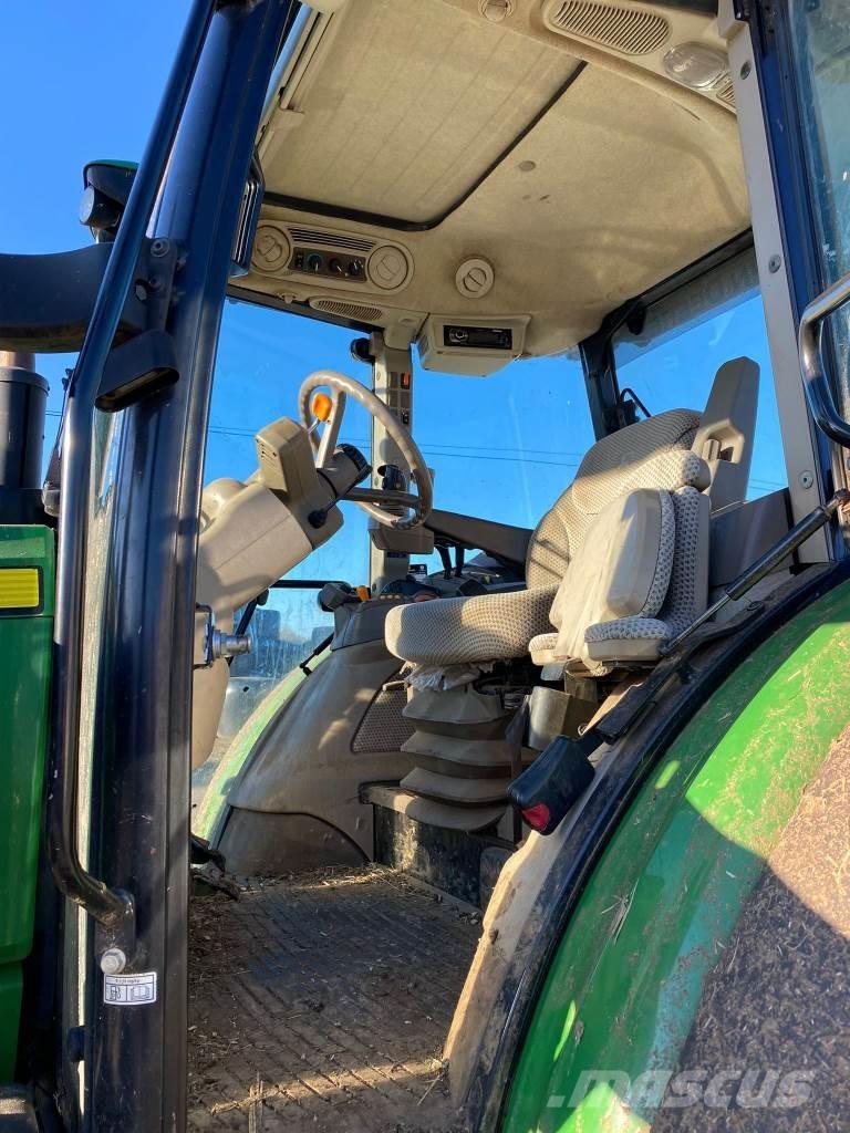 John Deere 5100R Tractores