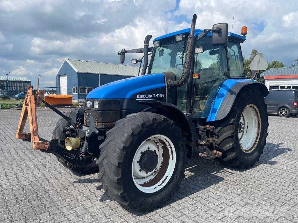 New Holland TS 115 Tractores