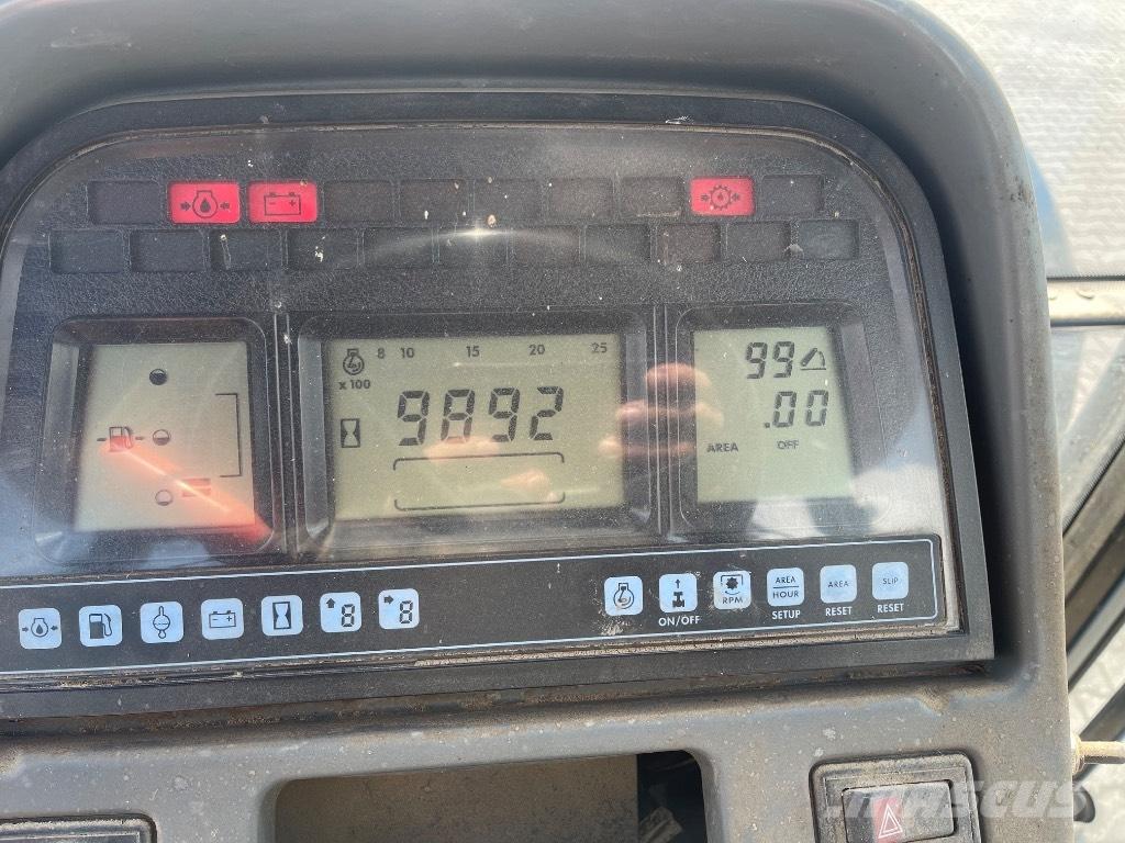 New Holland TS 115 Tractores