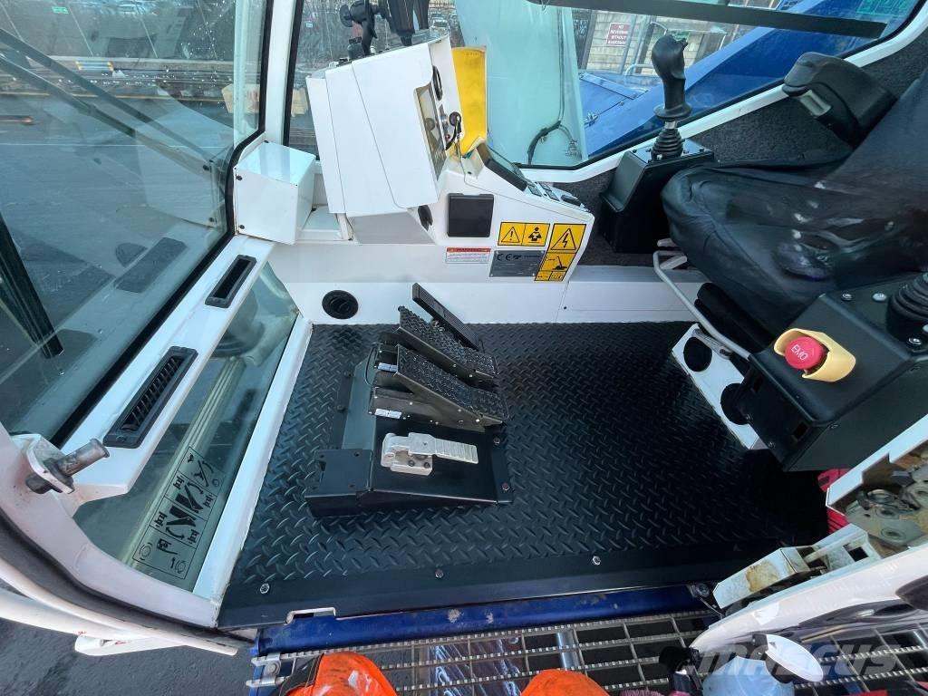 Tadano GTC900 Grúas de oruga