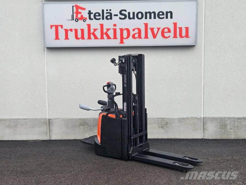 Toyota SPE120 L Apiladoras eléctricos