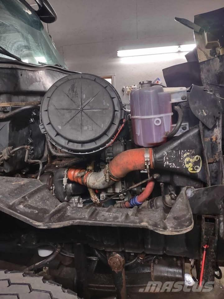 International 7500 Bañeras basculantes usadas